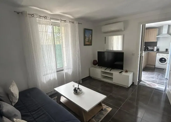 L'open Bord De Apartment *